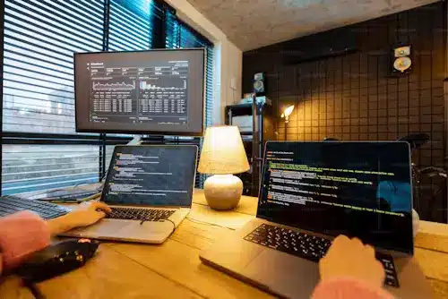  Technology 